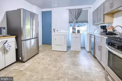 2471 Druid Hill Avenue, Baltimore, MD 21217 - Photo 10
