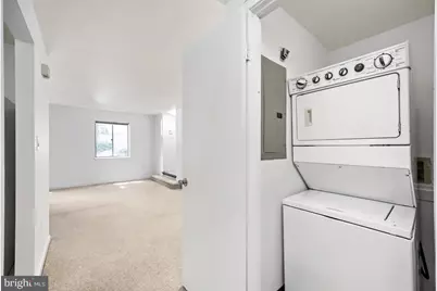 140 W Barre Street, Baltimore, MD 21201 - Photo 22