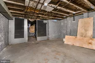 13 N Fulton Ave, Baltimore, MD 21223 - Photo 22