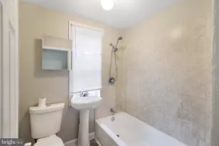 13 N Fulton Ave, Baltimore, MD 21223 - Photo 20