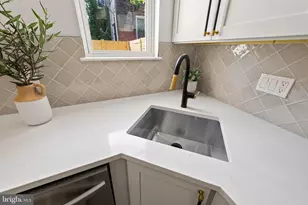1030 N Gilmor St, Baltimore, MD 21217 - Photo 12