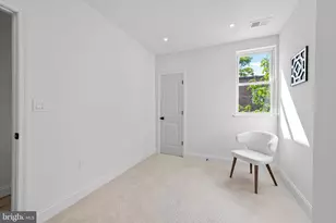 1030 N Gilmor St, Baltimore, MD 21217 - Photo 16