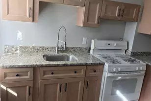 2529 W Fairmount Ave, Baltimore, MD 21223 - Photo 12