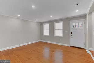 3904 Flowerton Rd, Baltimore, MD 21229 - Photo 10