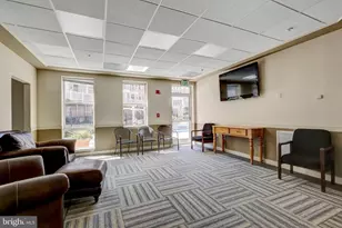 23 Pierside Dr, Baltimore, MD 21230 - Photo 32