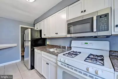 3238 Westmont Avenue, Baltimore, MD 21216 - Photo 6