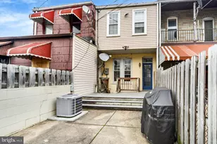 302 S East Ave, Baltimore, MD 21224 - Photo 2