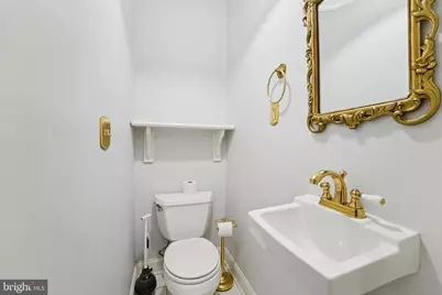 2206 E Baltimore Street, Baltimore, MD 21231 - Photo 16