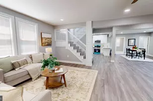5728 Clover Rd, Baltimore, MD 21215 - Photo 6