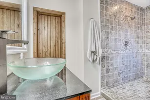 3308 O'Donnell St, Baltimore, MD 21224 - Photo 32