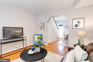 528 Holtzman Ct, Baltimore, MD 21231 - Photo 6