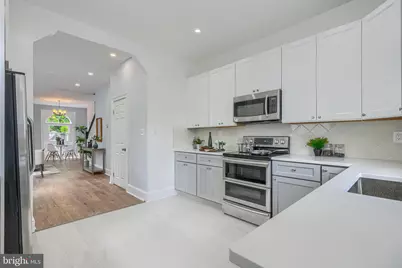 427 E 27th Street, Baltimore, MD 21218 - Photo 10