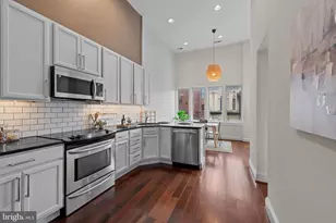 12 E Mt Vernon Pl, Baltimore, MD 21202 - Photo 12