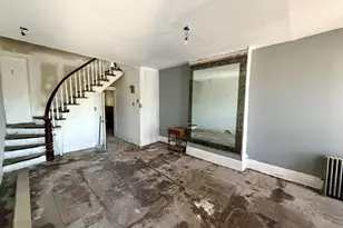 1622 W Franklin St, Baltimore, MD 21223 - Photo 2
