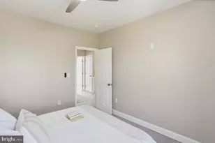 766 N Grantley St, Baltimore, MD 21229 - Photo 28