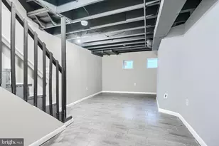 1127 Sargeant St, Baltimore, MD 21223 - Photo 30