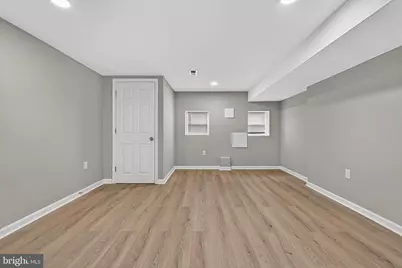 402 E North Avenue, Baltimore, MD 21202 - Photo 12