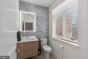 608 Ponte Villas N, Baltimore, MD 21230 - Photo 16
