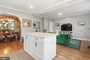 815 Brooks Ln, Baltimore, MD 21217 - Photo 16