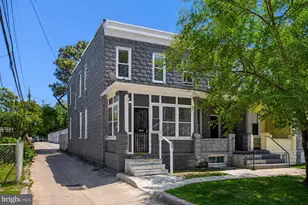 3541 5th St, Baltimore, MD 21225 - Photo 1
