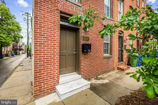 1123 Hollins St, Baltimore, MD 21223 - Photo 4