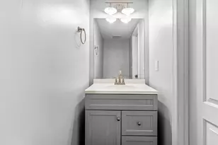 1123 Hollins St, Baltimore, MD 21223 - Photo 12