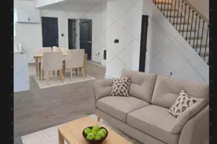 2926 Oakley Ave, Baltimore, MD 21215 - Photo 2