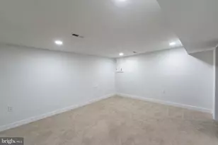 818 Mt Holly St, Baltimore, MD 21229 - Photo 24
