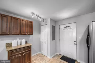 511 S Bradford Street S, Baltimore, MD 21224 - Photo 14