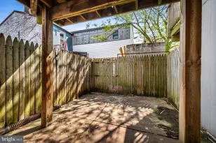 511 S Bradford Street S, Baltimore, MD 21224 - Photo 32