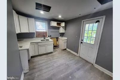 3516 Hayward Avenue, Baltimore, MD 21215 - Photo 8