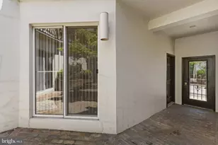 20 E Wheeling St, Baltimore, MD 21230 - Photo 26