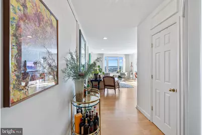 100 Harborview Drive #1708, Baltimore, MD 21230 - Photo 2