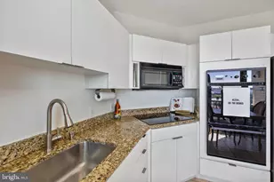 100 Harborview Dr, Baltimore, MD 21230 - Photo 12
