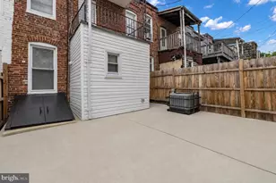 1077 Ellicott Dr, Baltimore, MD 21216 - Photo 26