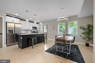 302 Martingale Ave, Baltimore, MD 21229 - Photo 10