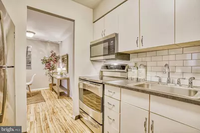 536 S Charles Street #R77, Baltimore, MD 21201 - Photo 18
