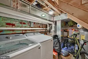 410 N Patterson Park Ave, Baltimore, MD 21231 - Photo 30
