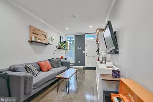 410 N Patterson Park Ave, Baltimore, MD 21231 - Photo 8