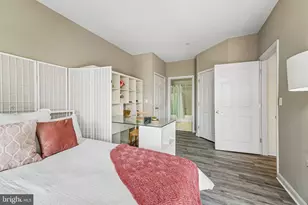 23 Pierside Dr, Baltimore, MD 21230 - Photo 14