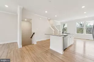 4334 Roland Heights Ave, Baltimore, MD 21211 - Photo 10