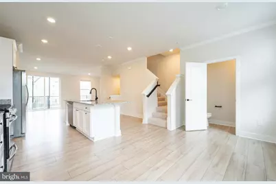 4334 Roland Heights Avenue, Baltimore, MD 21211 - Photo 8