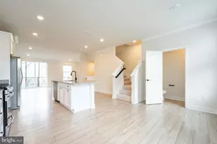 4334 Roland Heights Ave, Baltimore, MD 21211 - Photo 8
