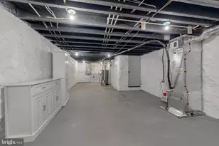 2320 Lexington St, Baltimore, MD 21223 - Photo 30