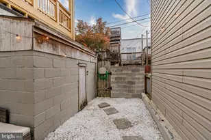 621 S Rose St, Baltimore, MD 21224 - Photo 26