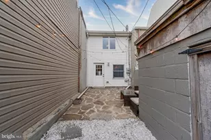 621 S Rose St, Baltimore, MD 21224 - Photo 28