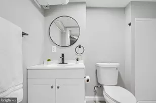 6803 Gough St, Baltimore, MD 21224 - Photo 34