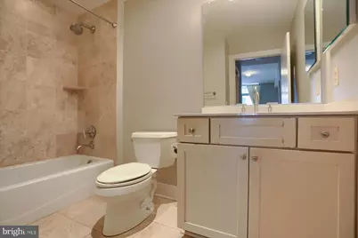 1400 Lancaster Street #802, Baltimore, MD 21231 - Photo 26