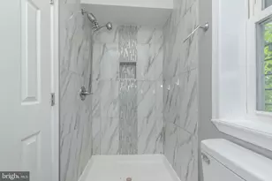 4921 Edgemere Ave, Baltimore, MD 21215 - Photo 10