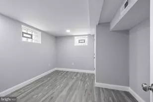 6512 Brook Ave, Baltimore, MD 21206 - Photo 32